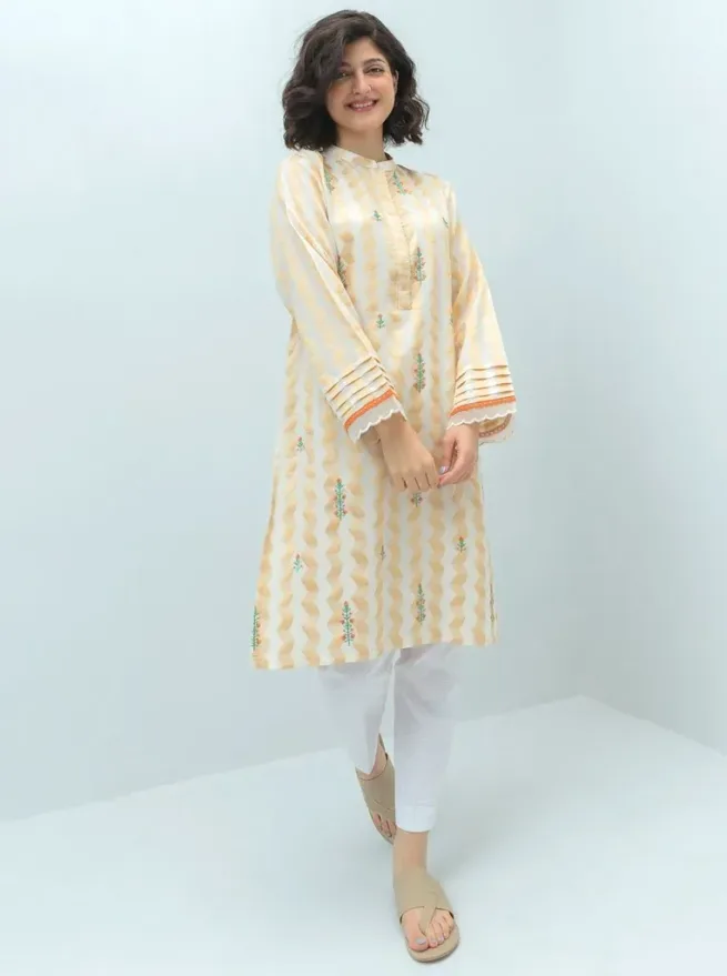 Asian Womens Embroidered Jacquard Kurti | Beige