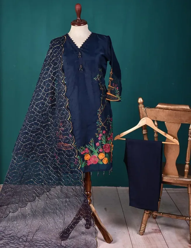 Embroidered Organza Salwar Kameez Suit