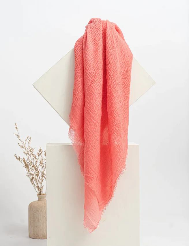 Flamingo Crinkle Hijab