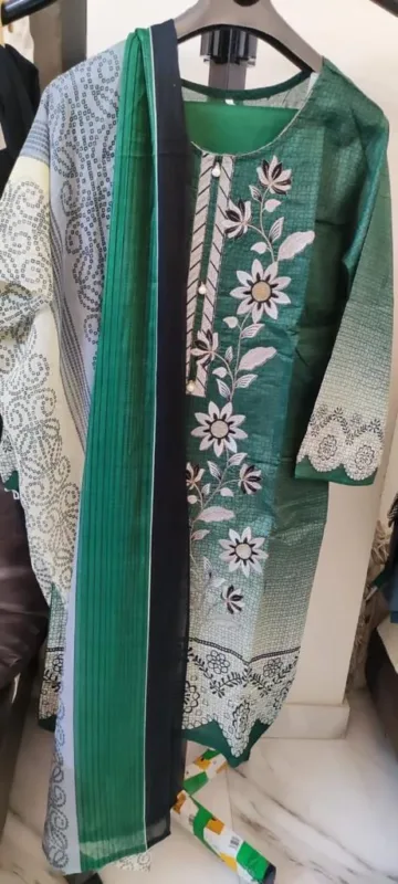 Green Embroidered 3 Piece Lawn Suit