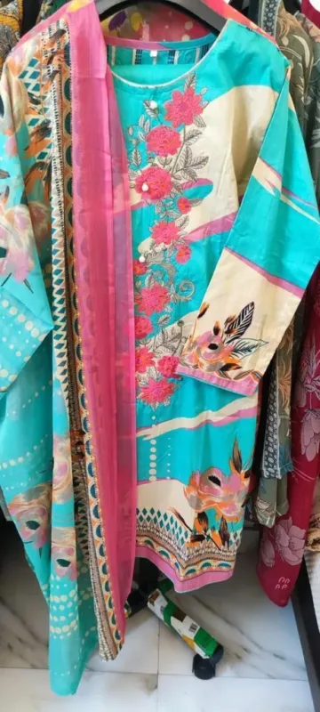 Ready Made Floral Embroidered Salwar Kameez