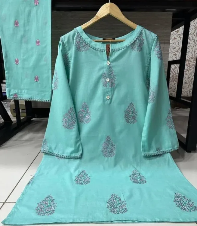 Embroidered Lace Trouser Suit