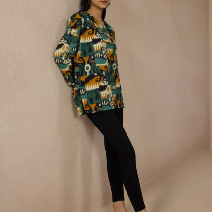 Alternative view of Women's Printed Basic Blouse / Tunic