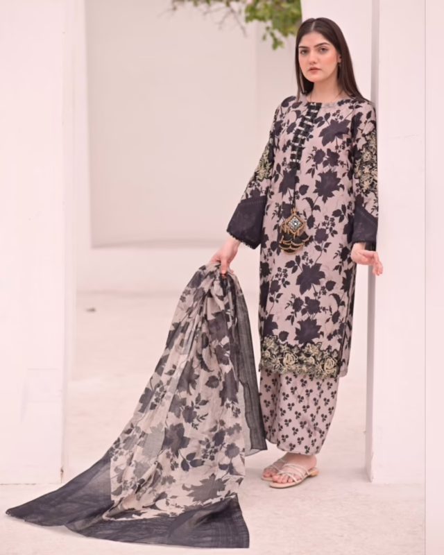 Ready Made Embellished Beige Salwar Kameez