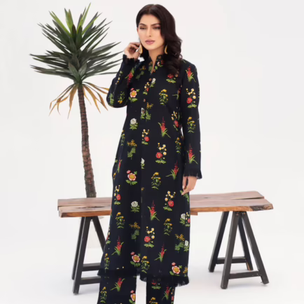 Alternative view of Black Khaddar Co-ord Set