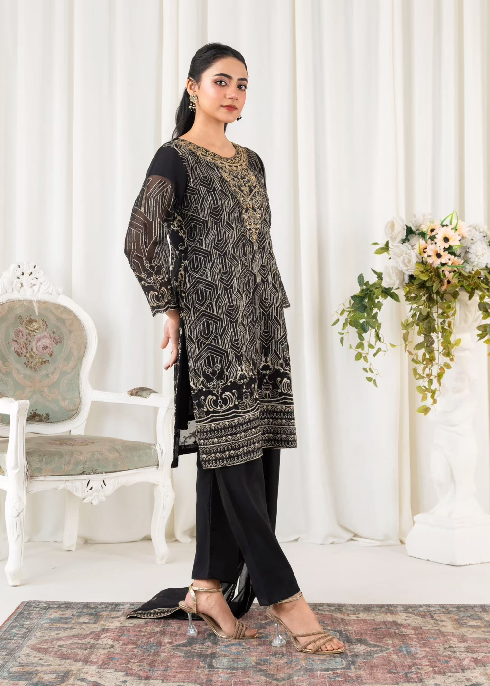 Baarish Embroidered Chiffon Suit - 2 Colours - Image 7
